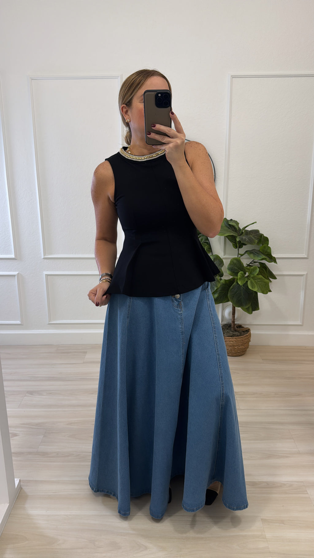 Cloe top