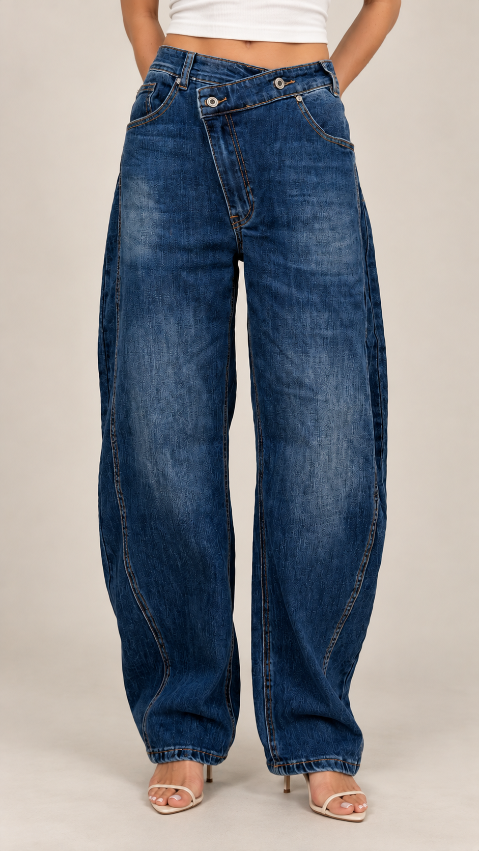 Crossover Stretch Barrel Jean