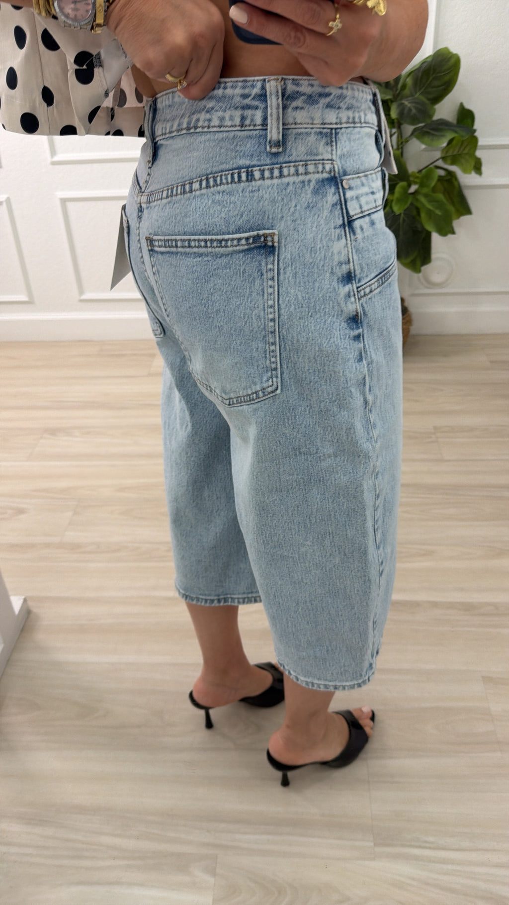 Double waistband/stretch Bermuda