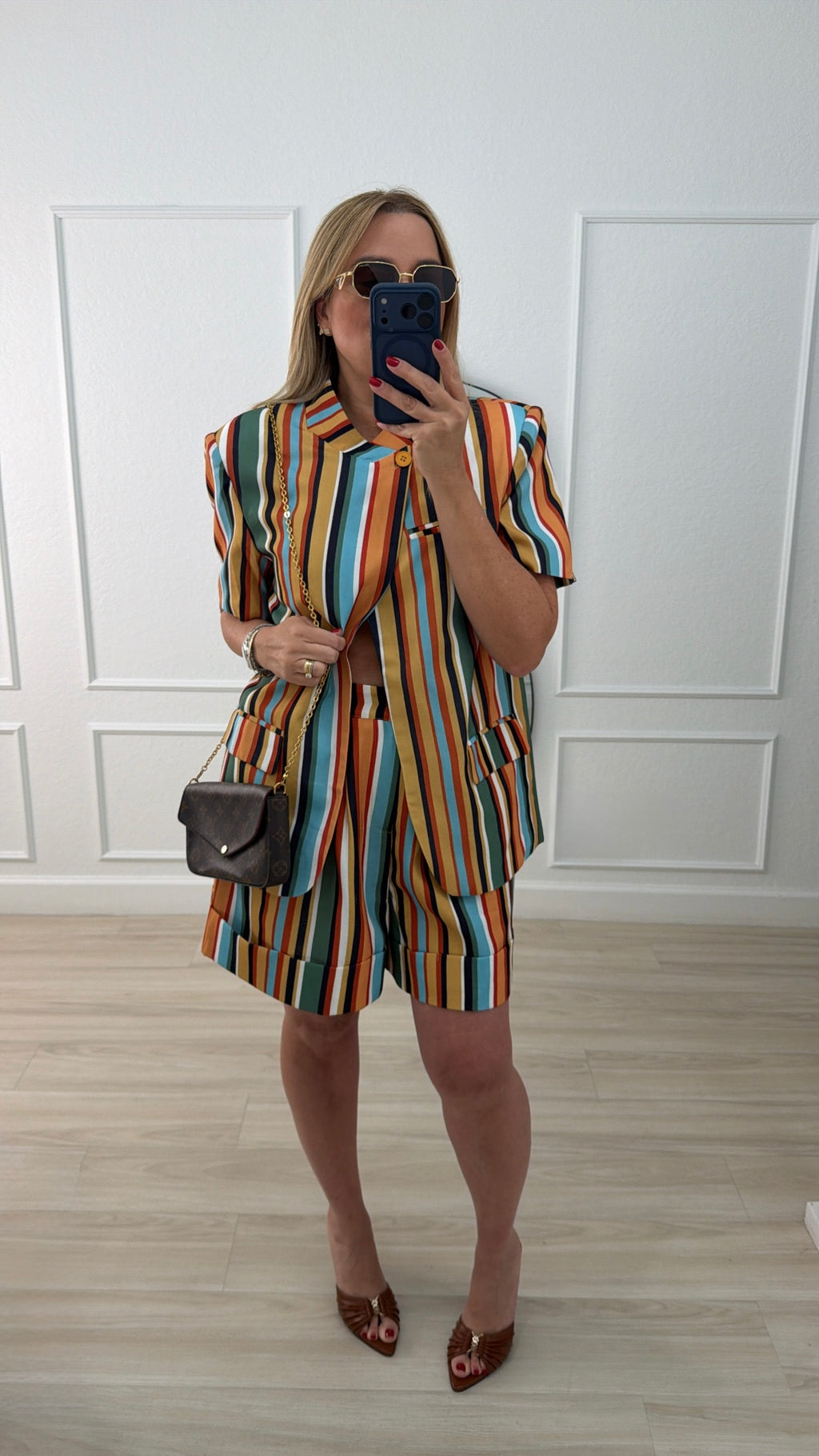 colored stripes set