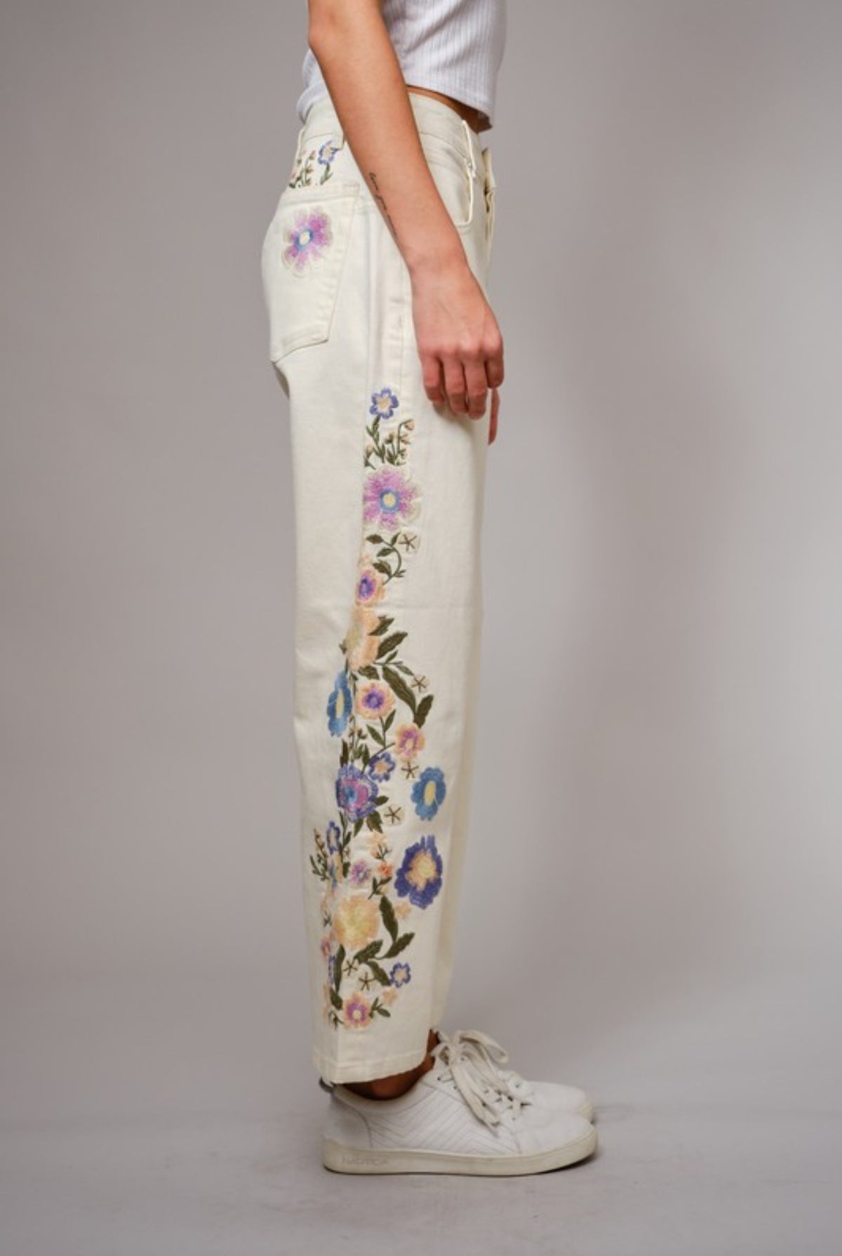 embroidered flower pants