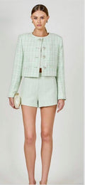 Lola set