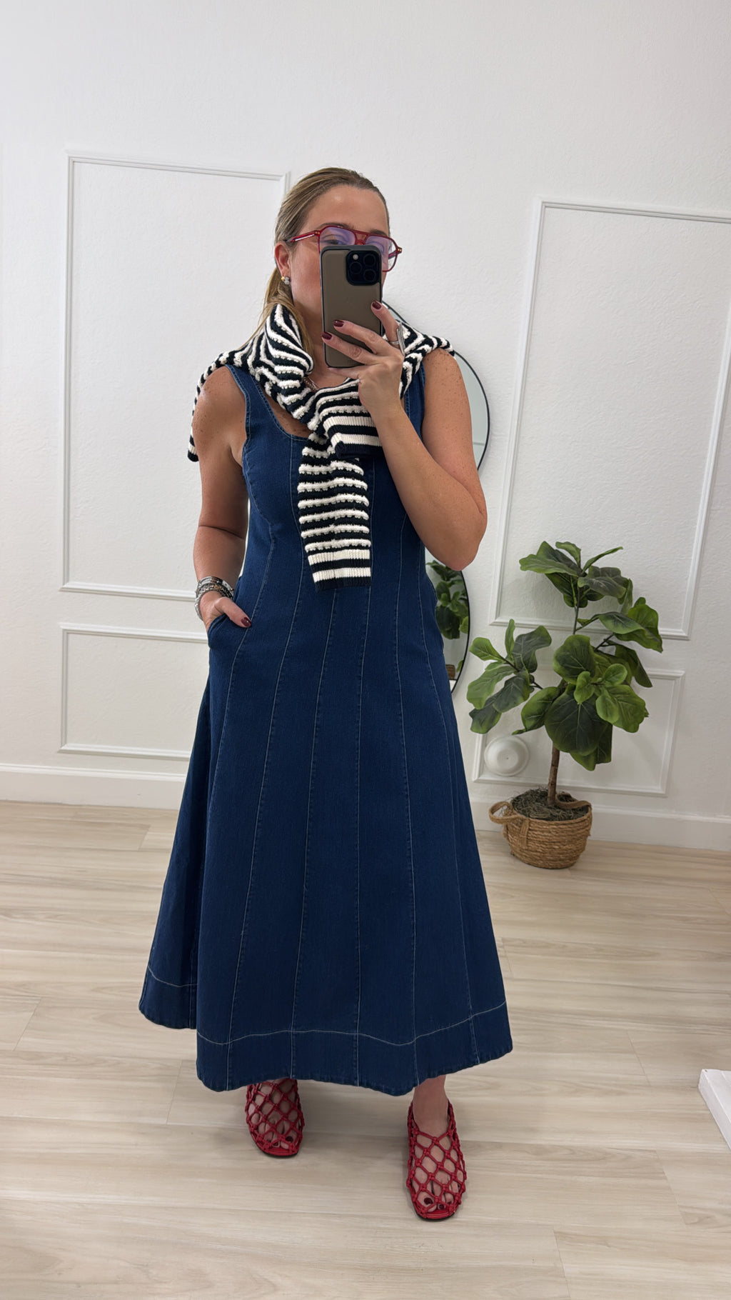 Stretch/denim dress