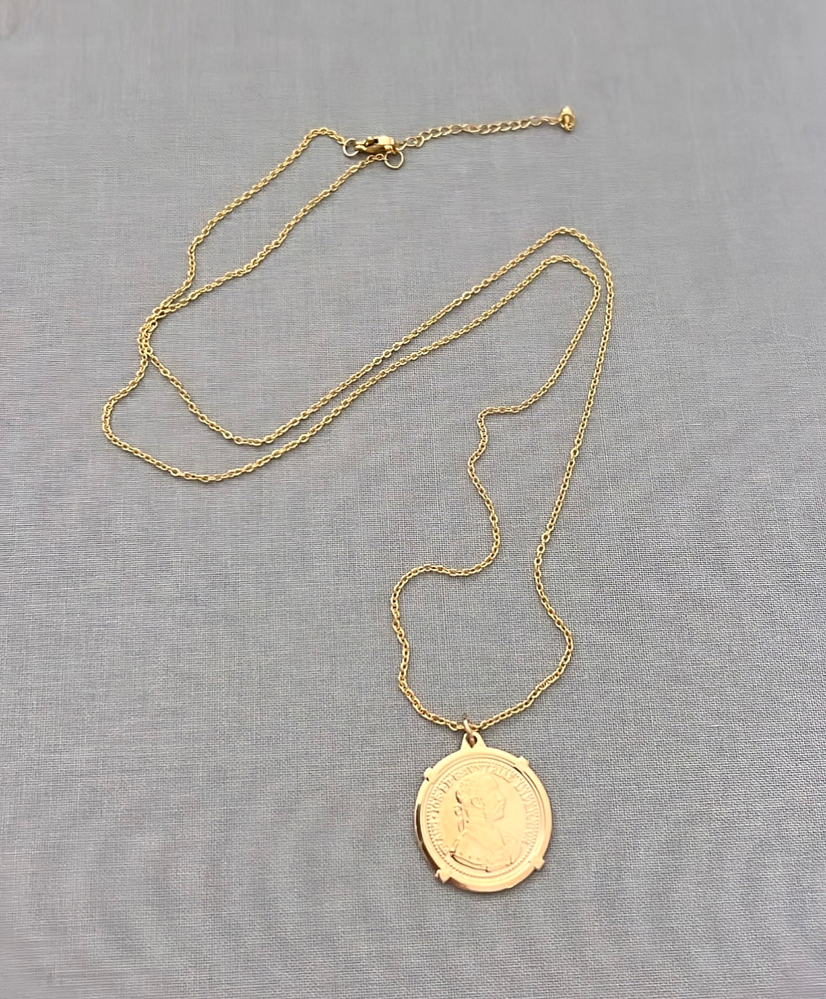 Fela necklace