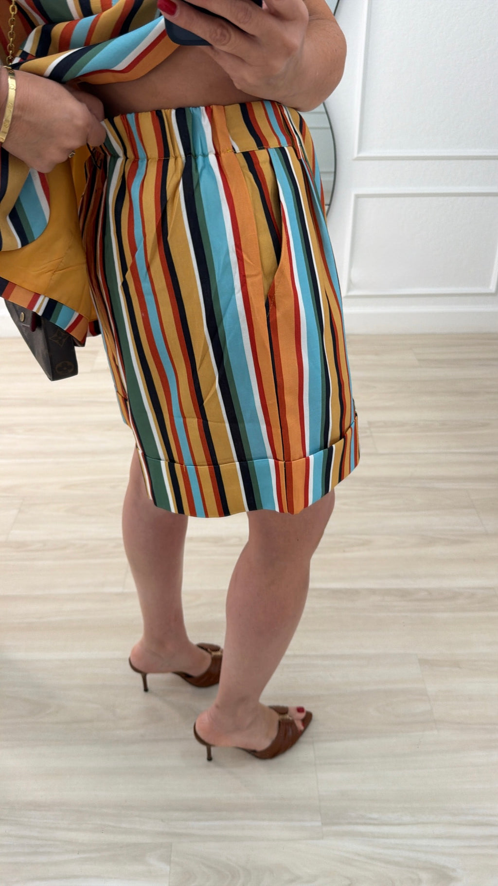 colored stripes set