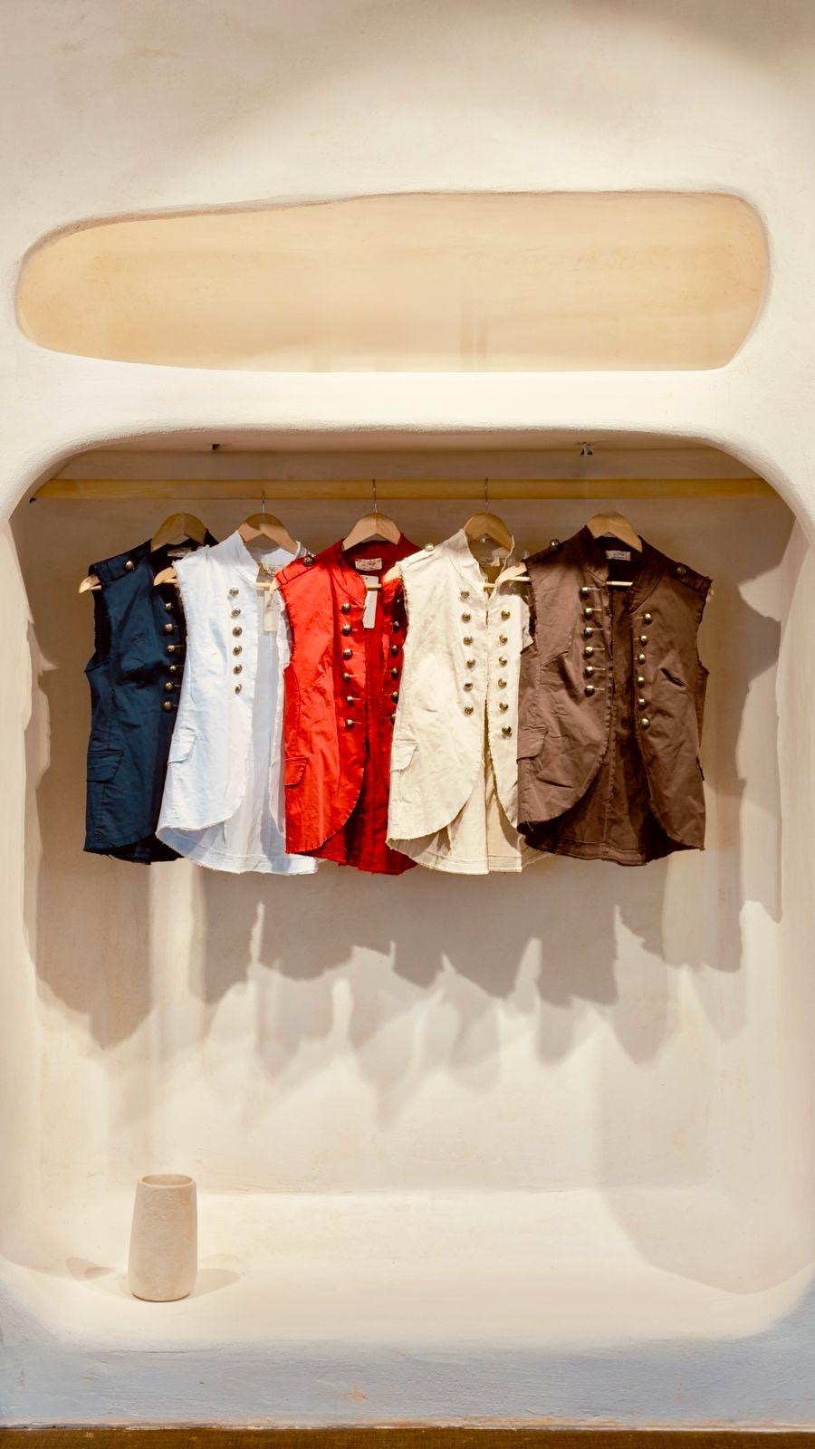 Cotton/stretch vest