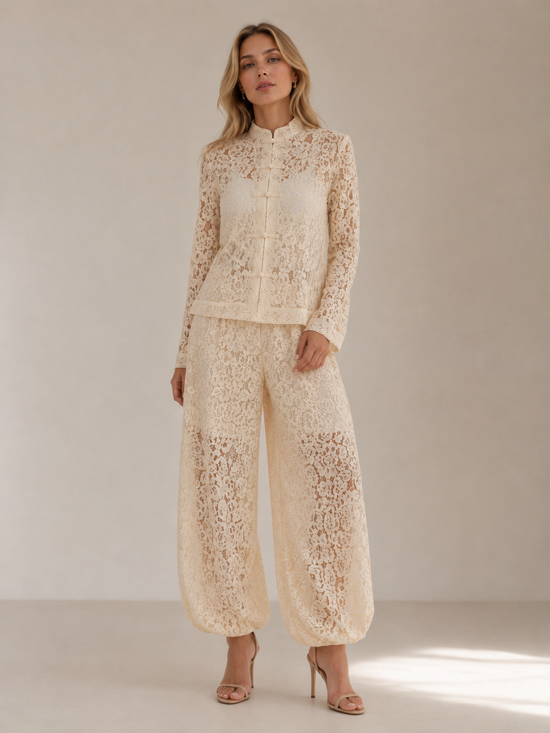 Lace set