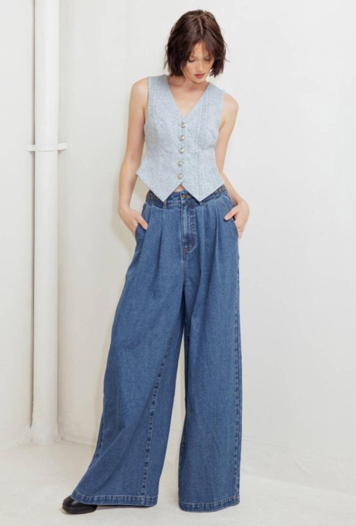Washed denim pants