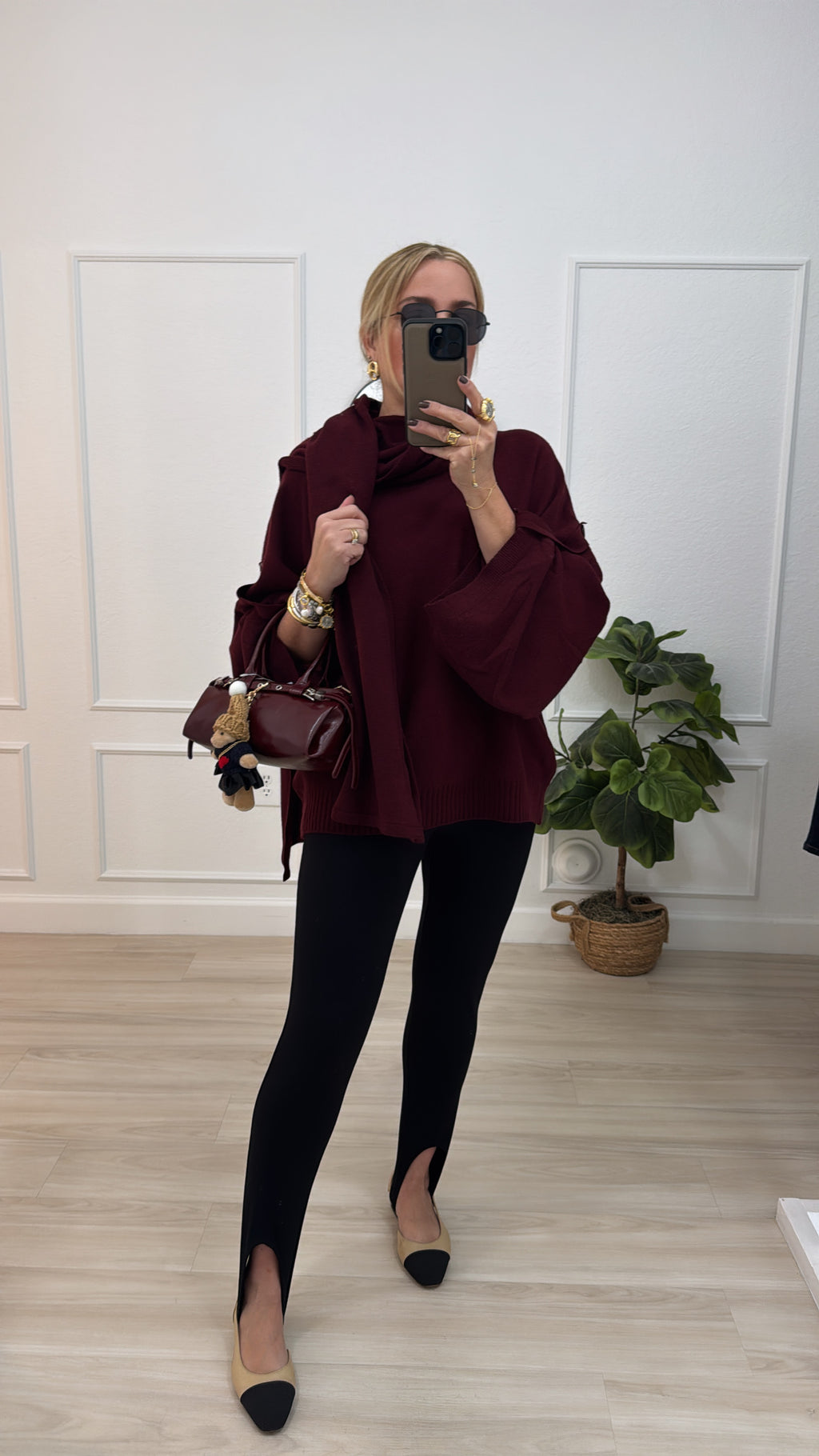 sweater/scarf wine