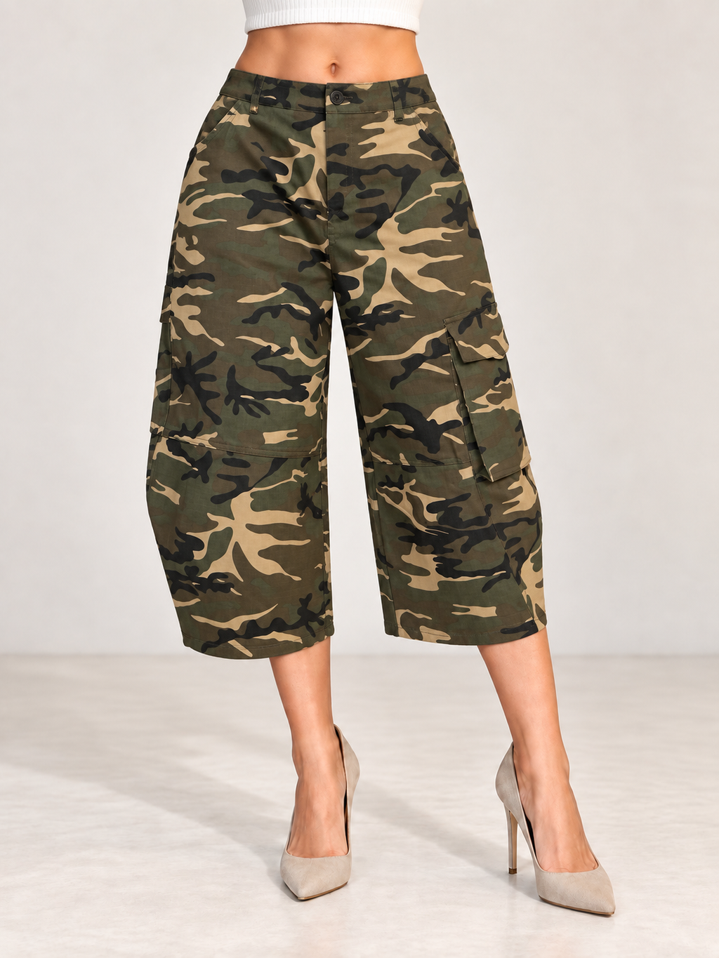 Capri/camo pants