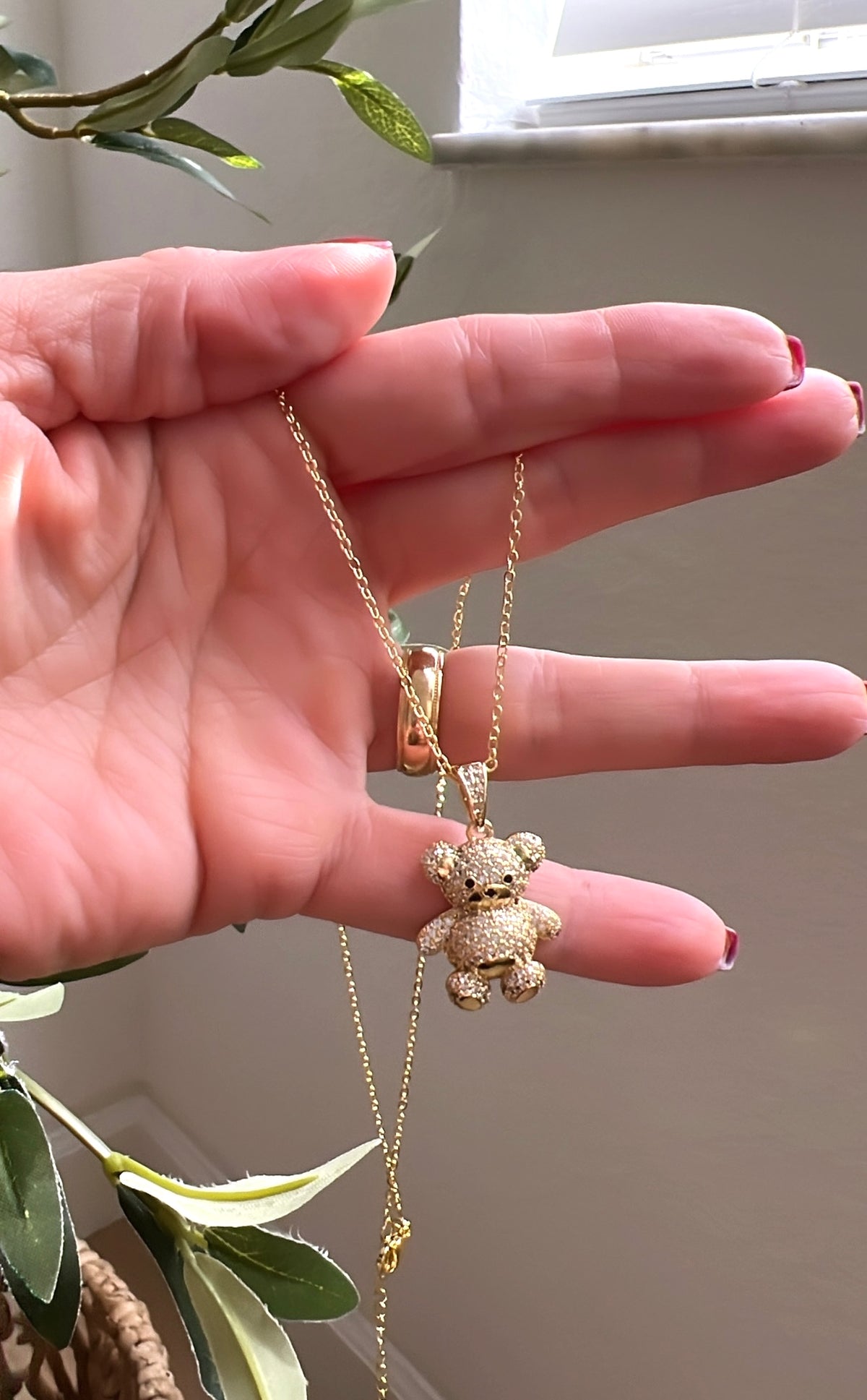 Teddy necklace
