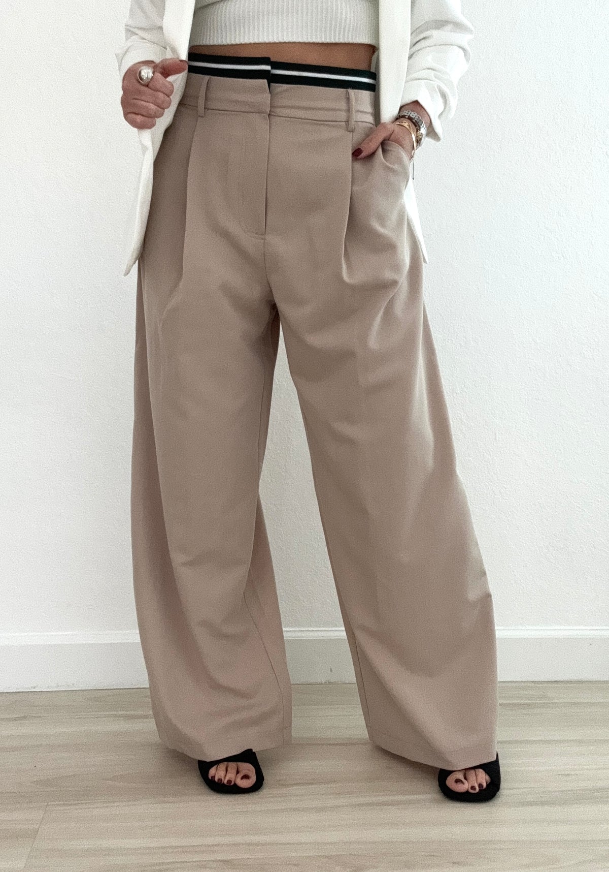 Ada pants