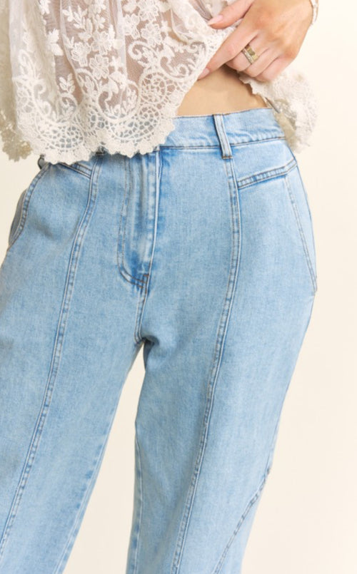 Barrel jeans