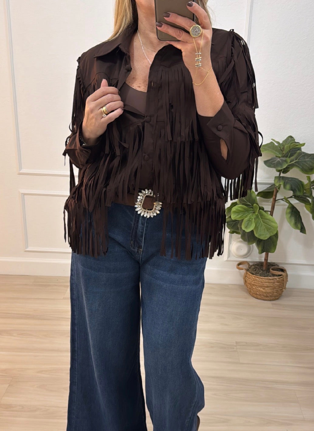 fringed/brown shirt