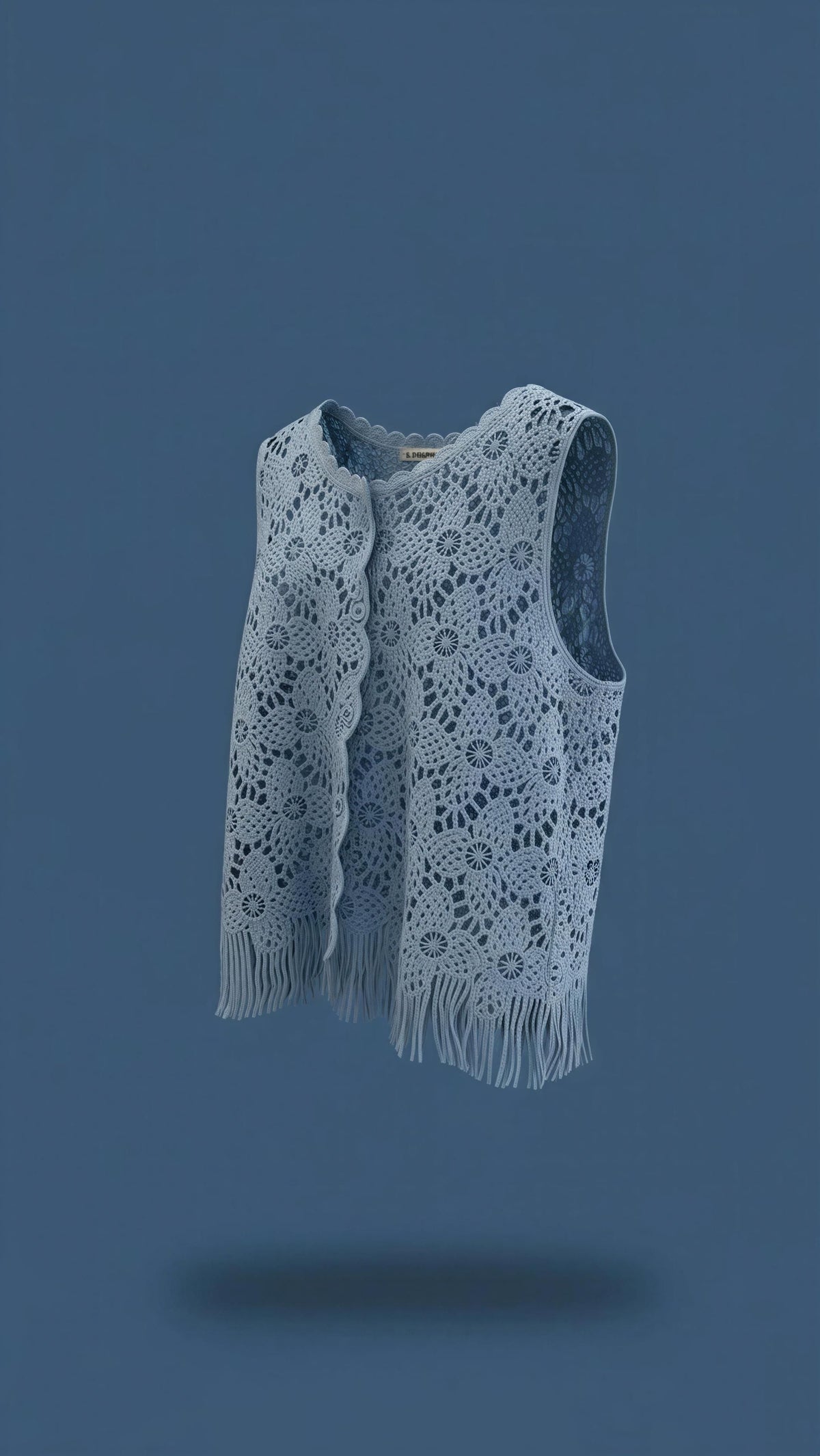 Torchon/blue top