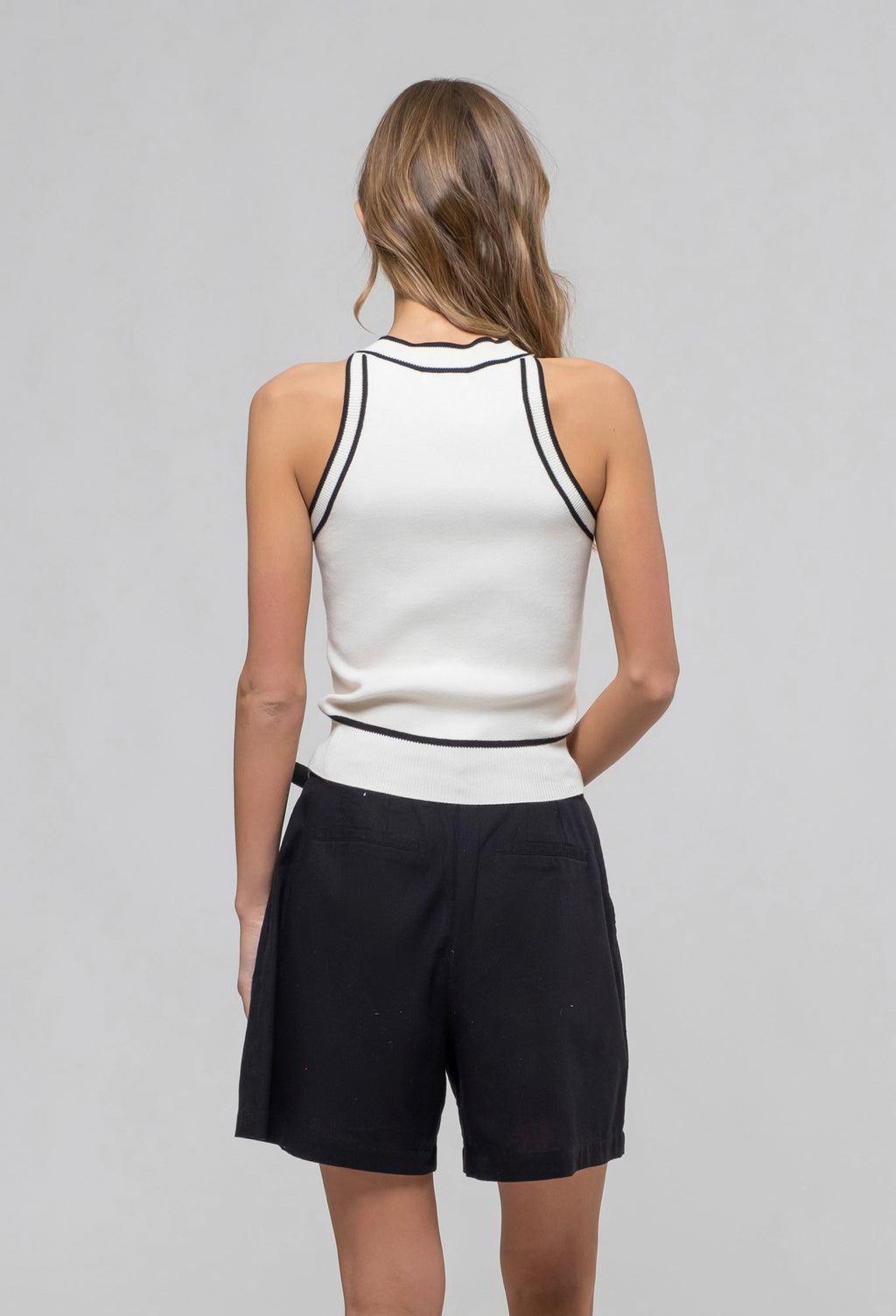 Lia tops