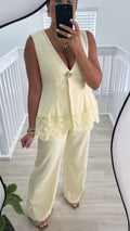 Carlota set
