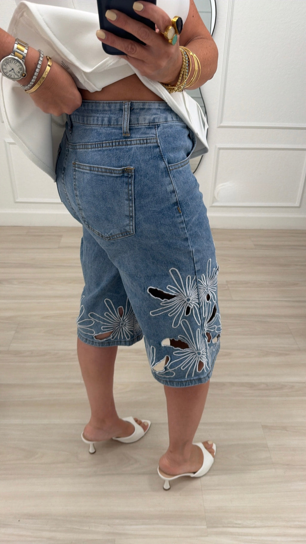 embroidery/stretch Bermuda