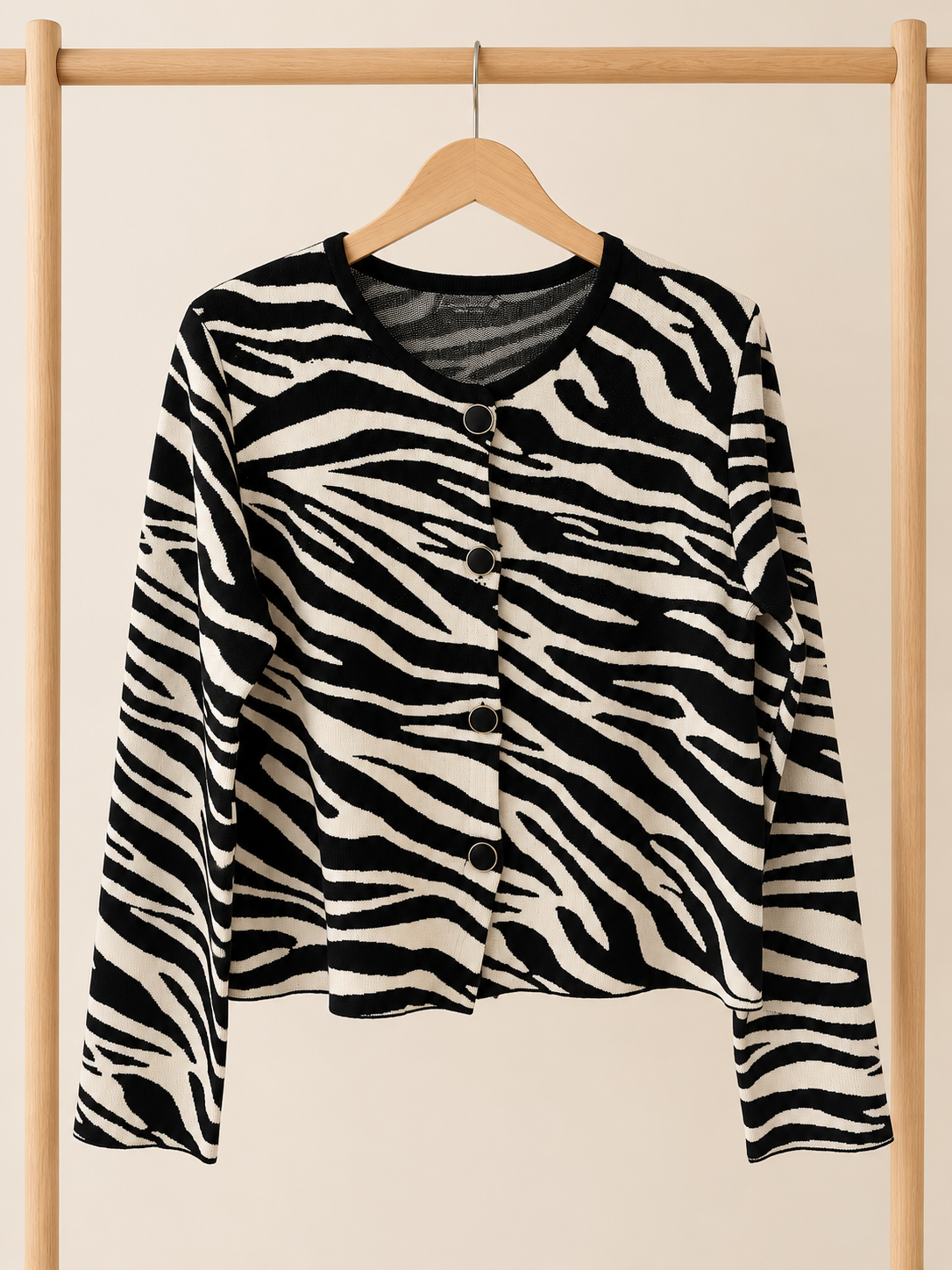 Zebra/black sweater