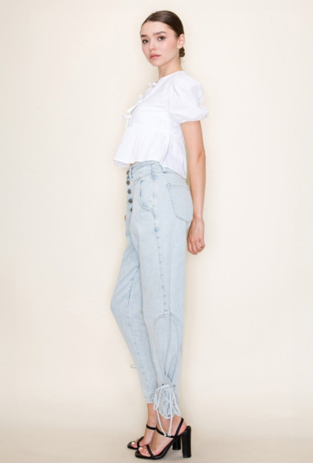 High rise relaxed jeans