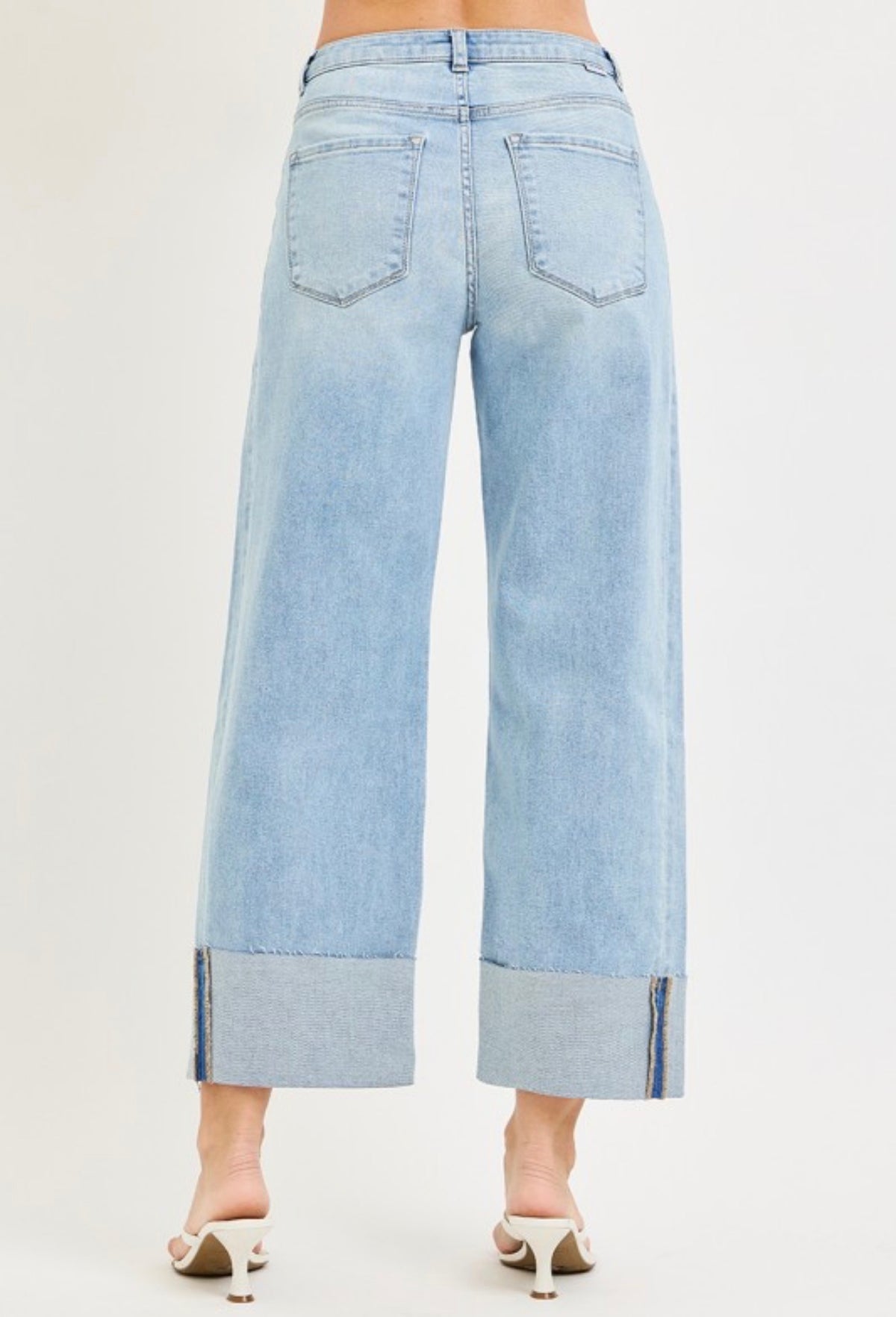 SLOUCHY CROP BARREL JEANS WITH DOUBLE WAISTBAND DETAILS