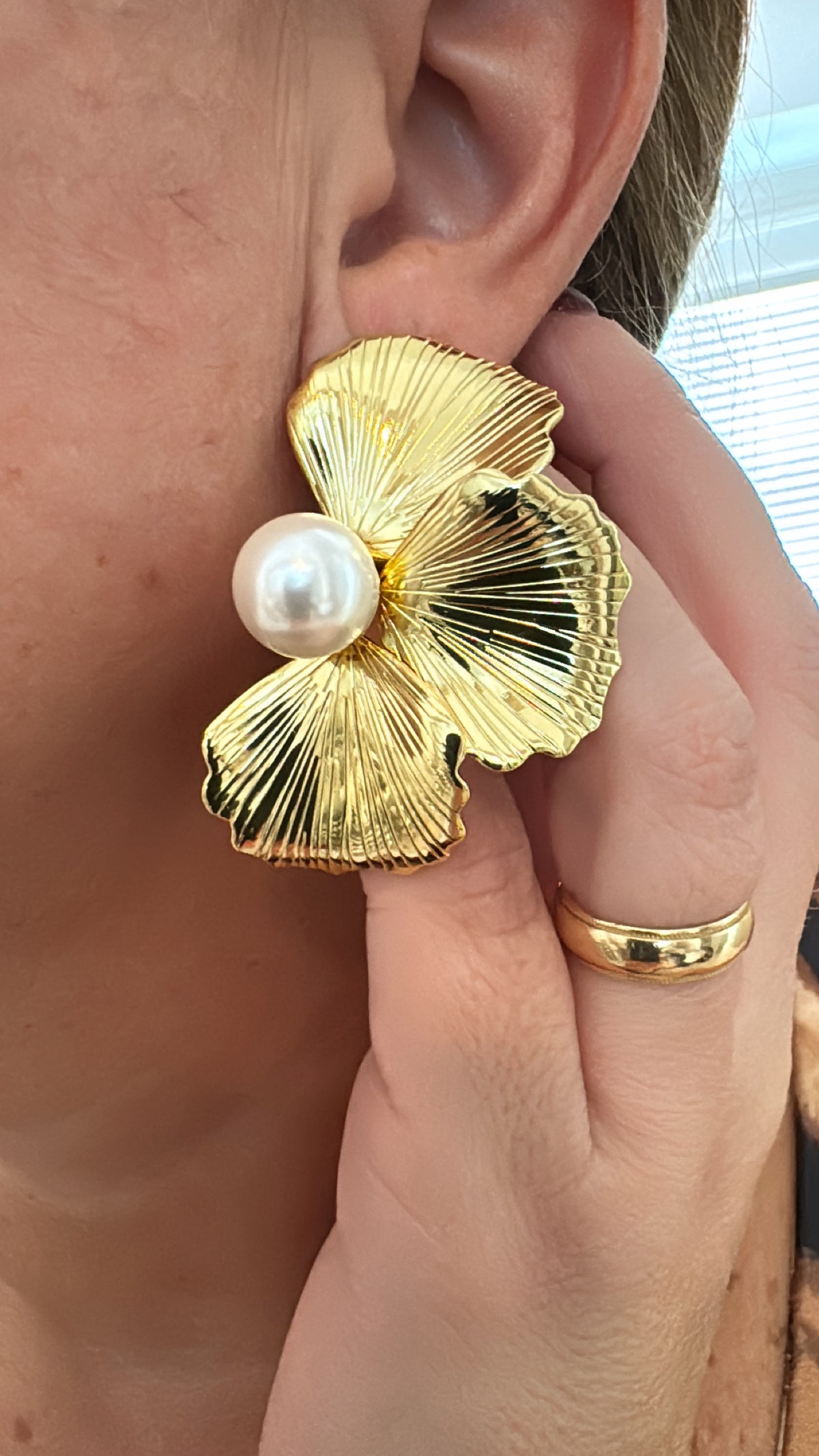 Perla/flor earring