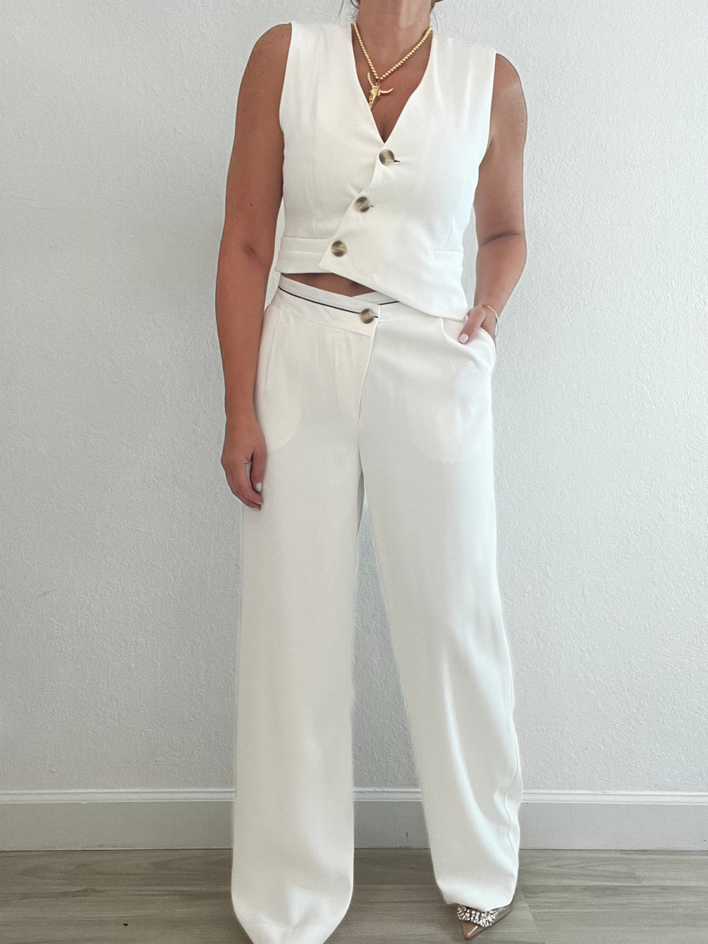 Emine sets