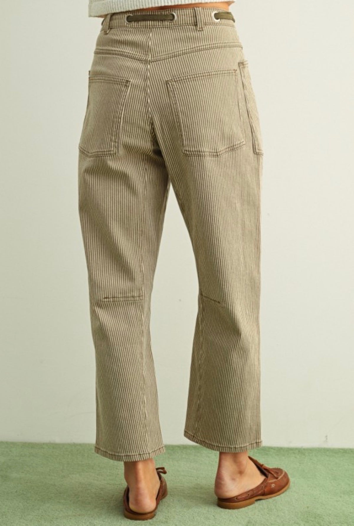 Striped whased barrel pants with belt