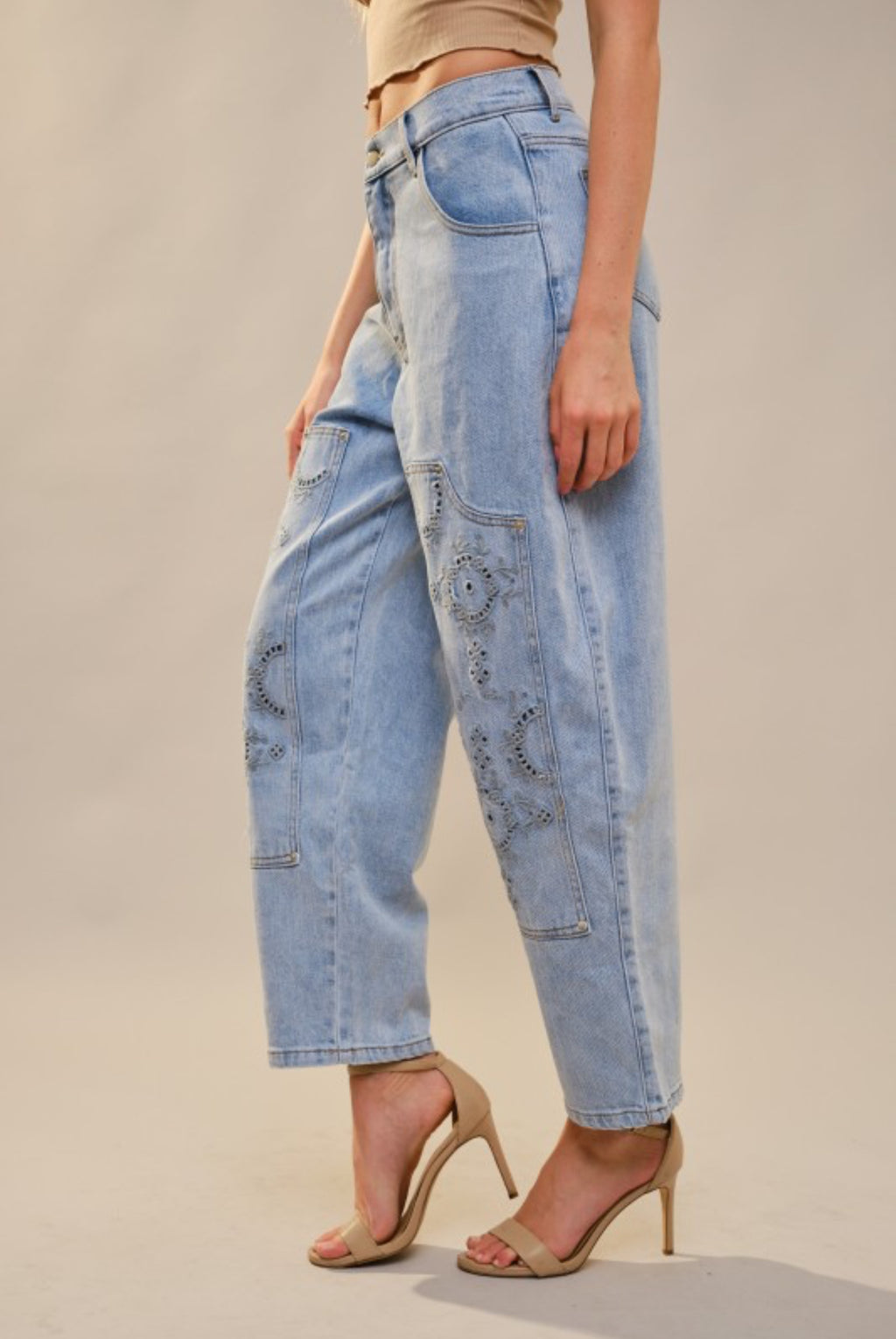 embroidery/stretch jeans