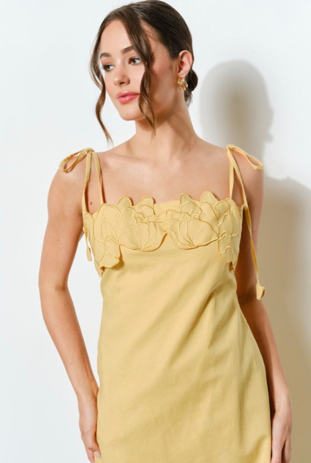 Flowers/yellow dress