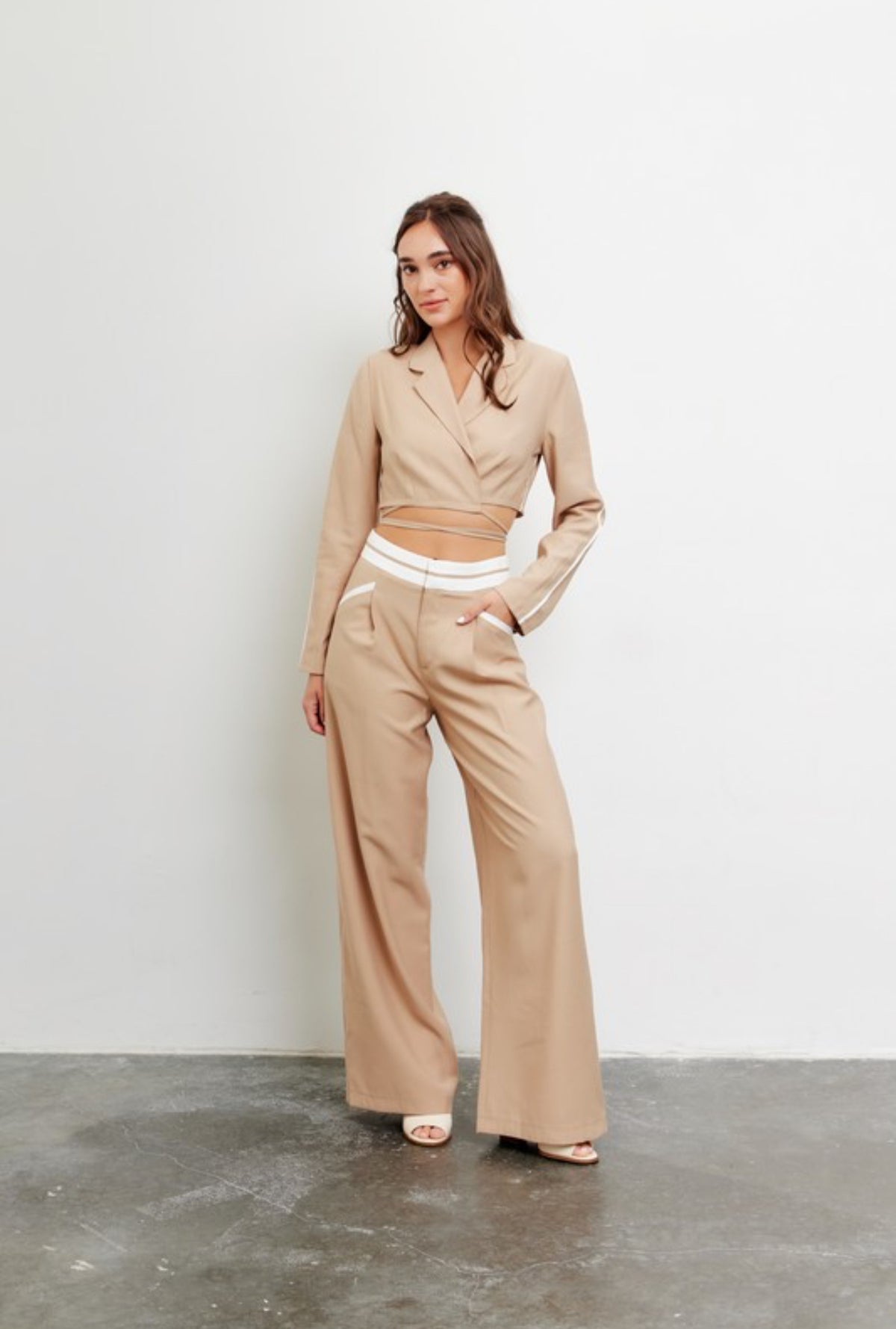 Clara sets