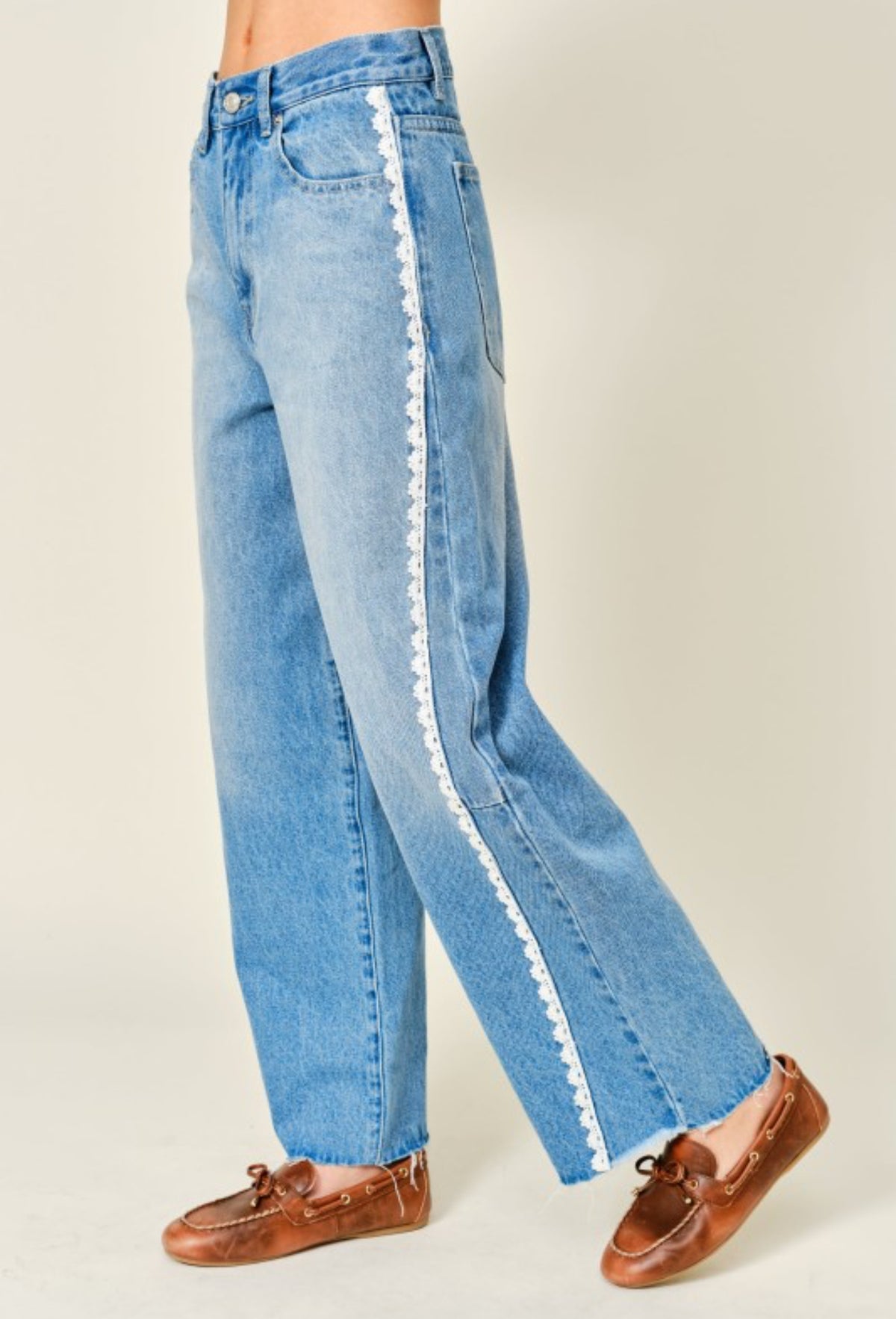 embroidery/stretch jeans