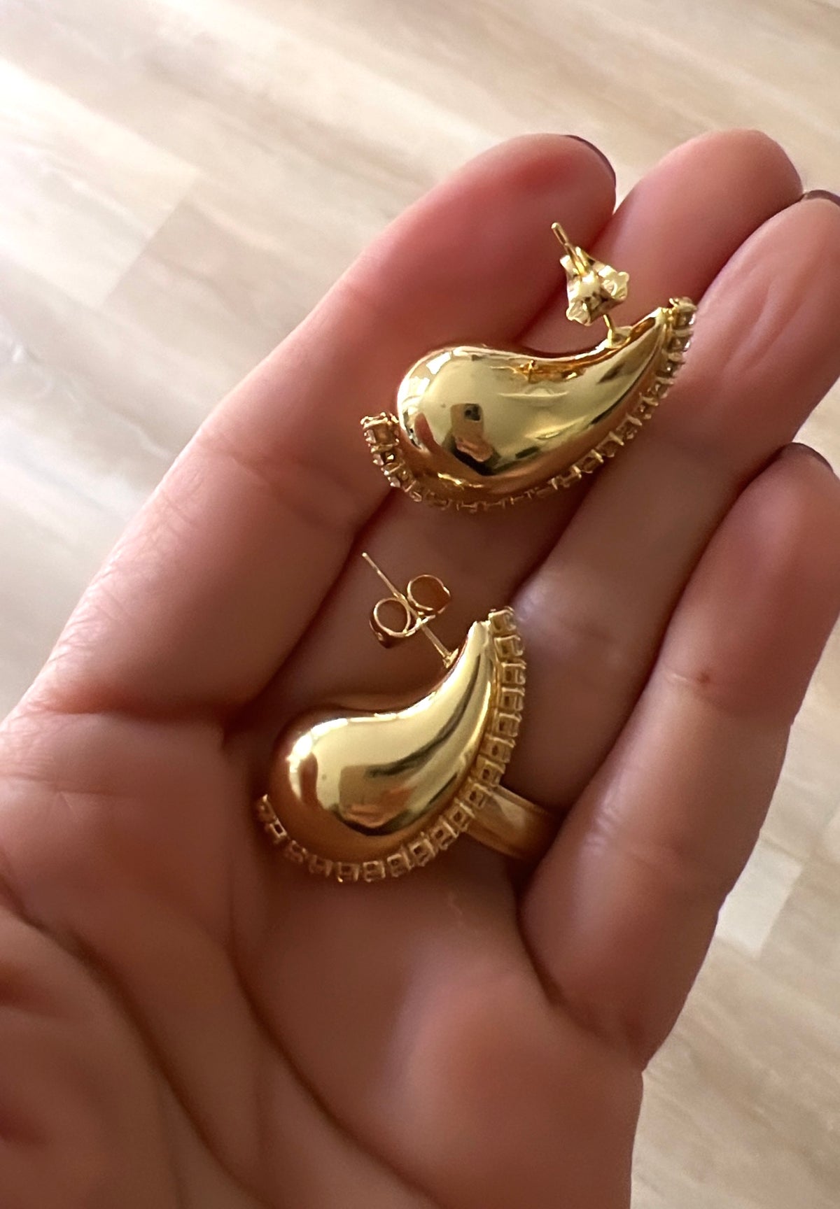 Hella earrings