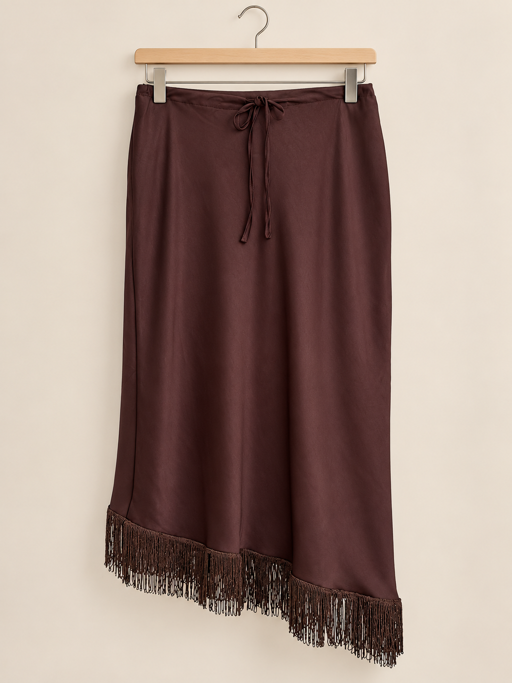 fringe/brown skirt