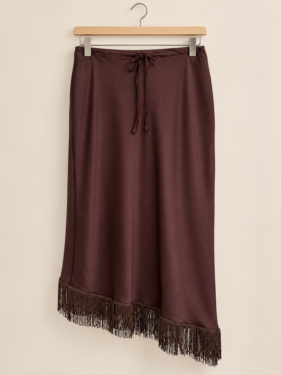 fringe/brown skirt