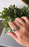 Yiyi ring