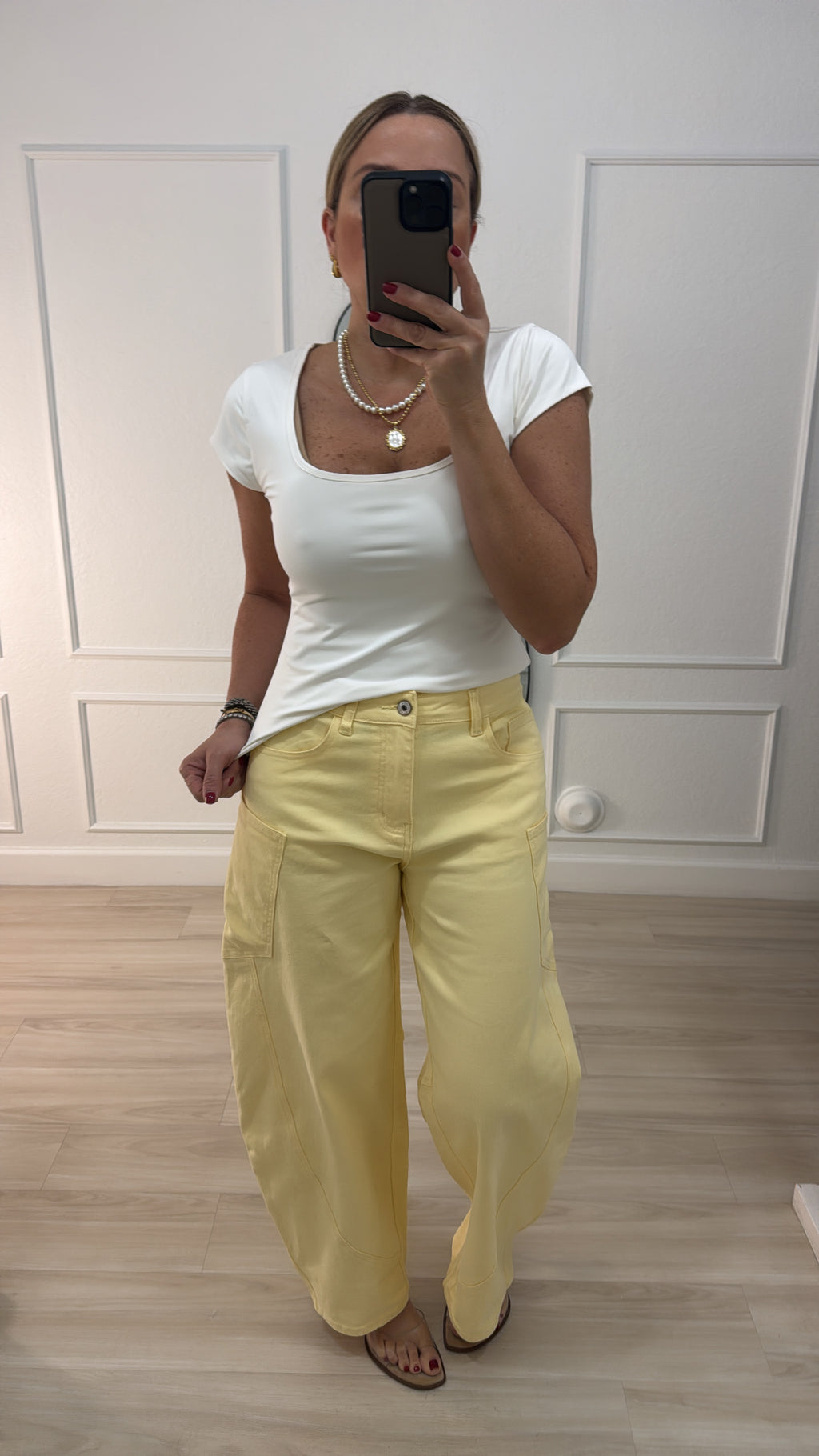 Yellow barrel pants