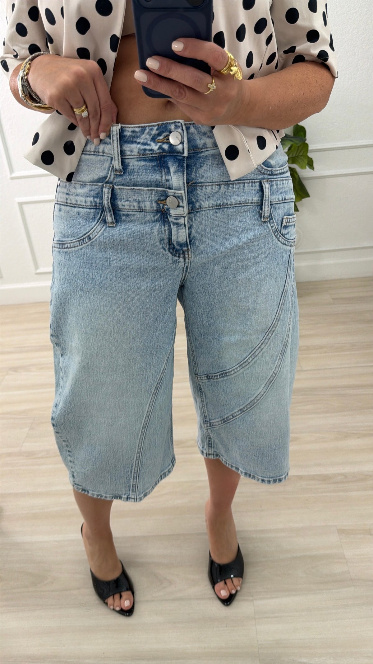 Double waistband/stretch Bermuda