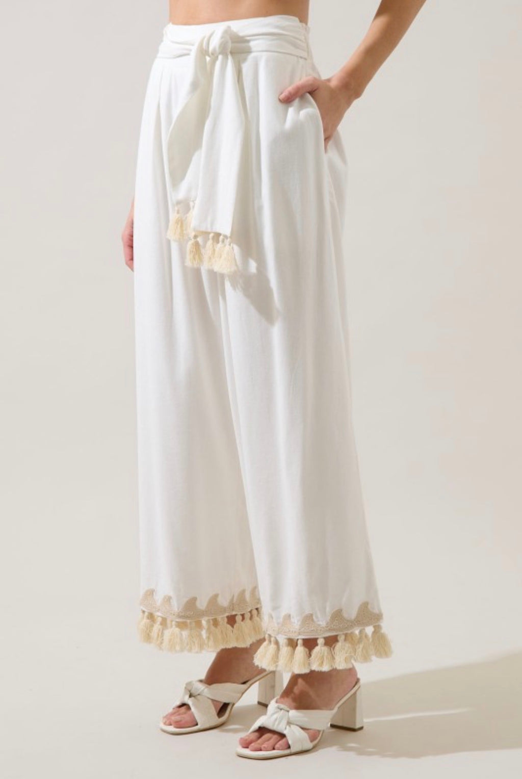 Embroidered Palm set