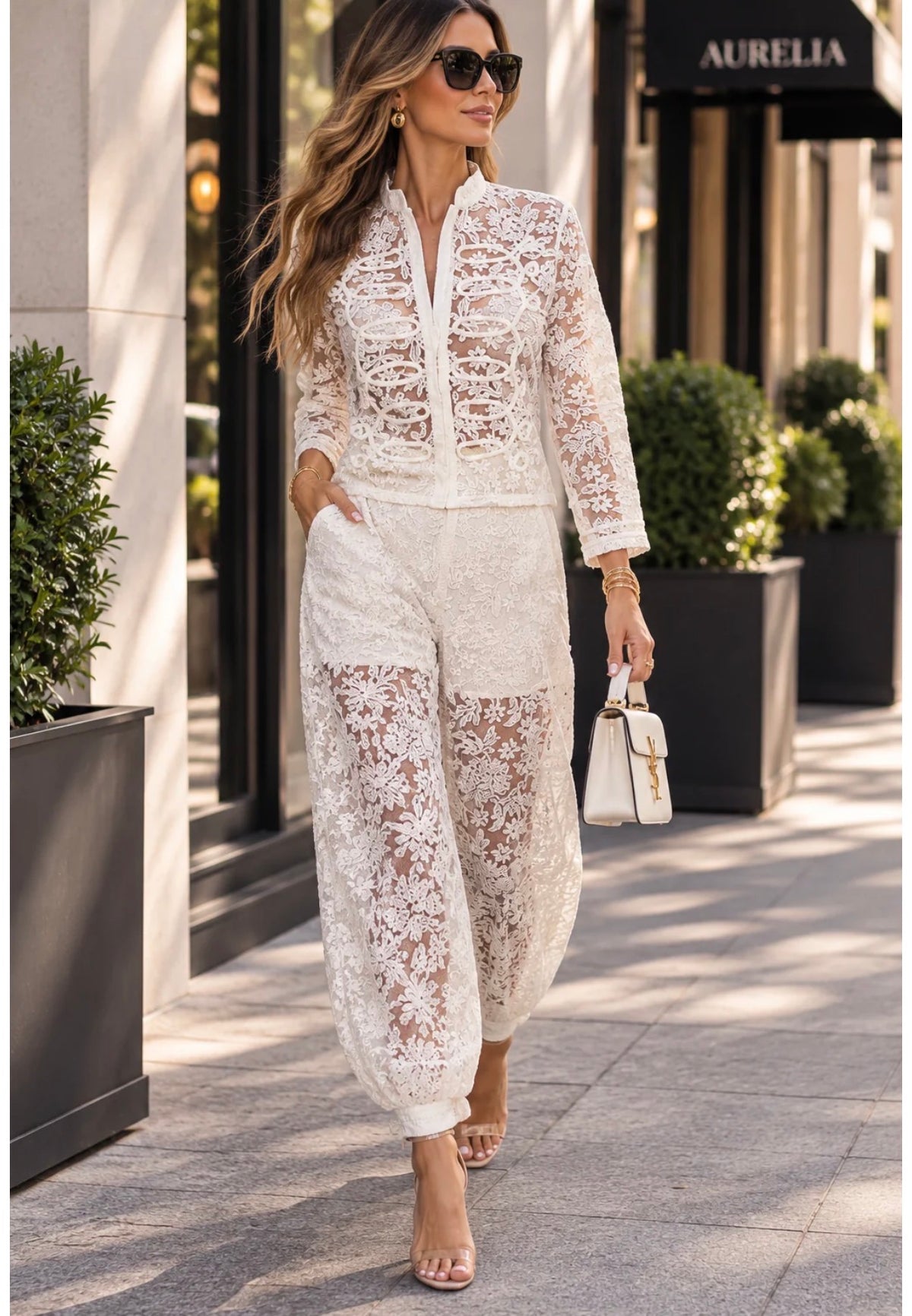 Lace/napoleon set