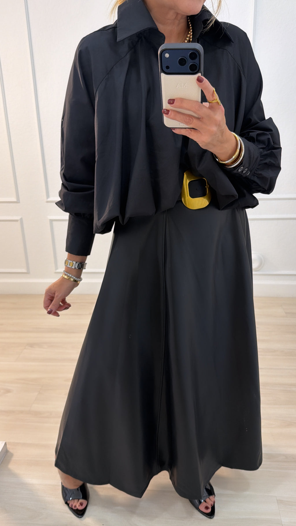 Black/bomber blouse