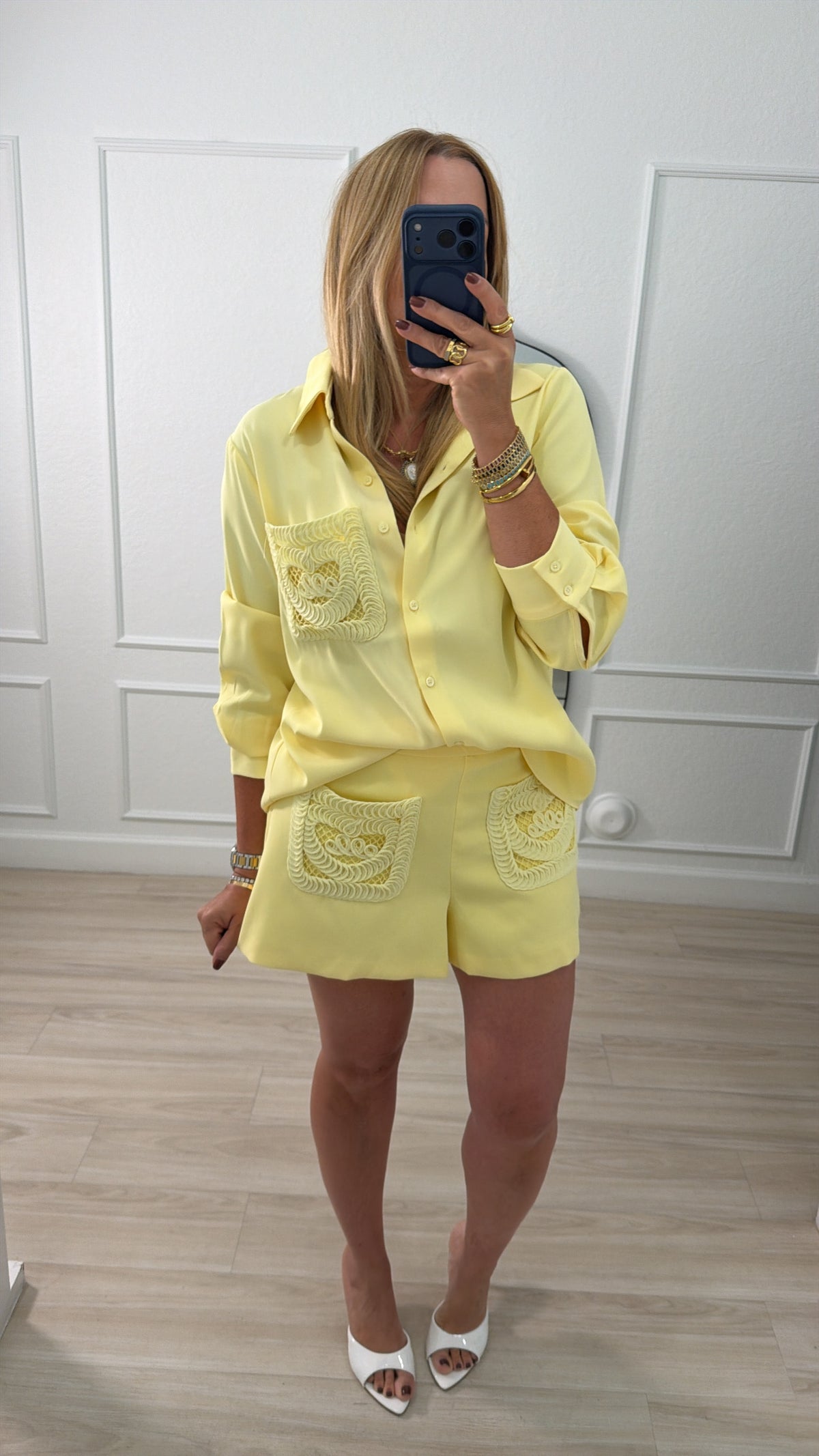 Yellow set