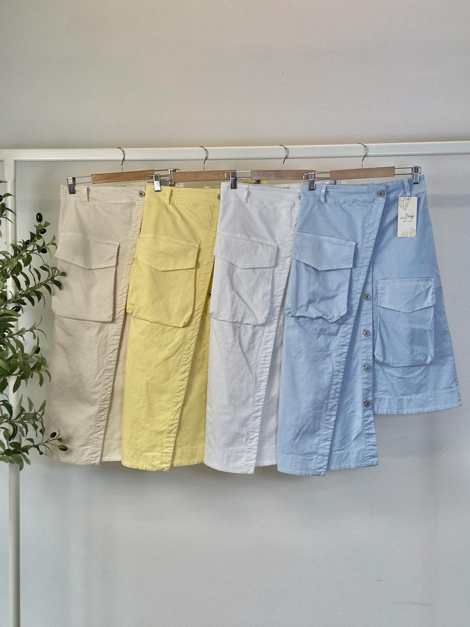 asymmetric/ stretch skirt