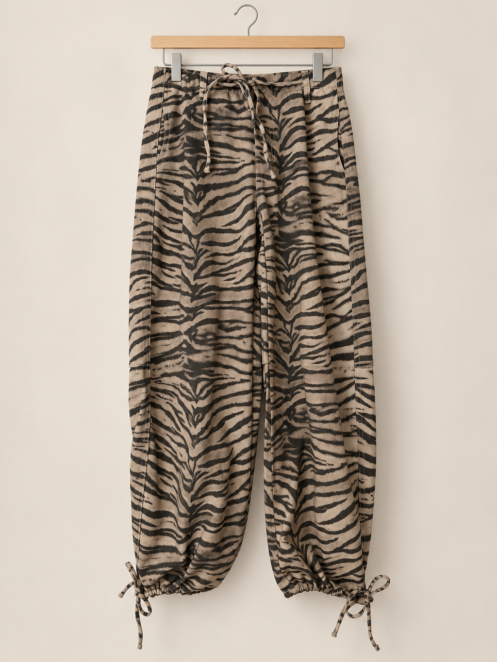 Zebra pants