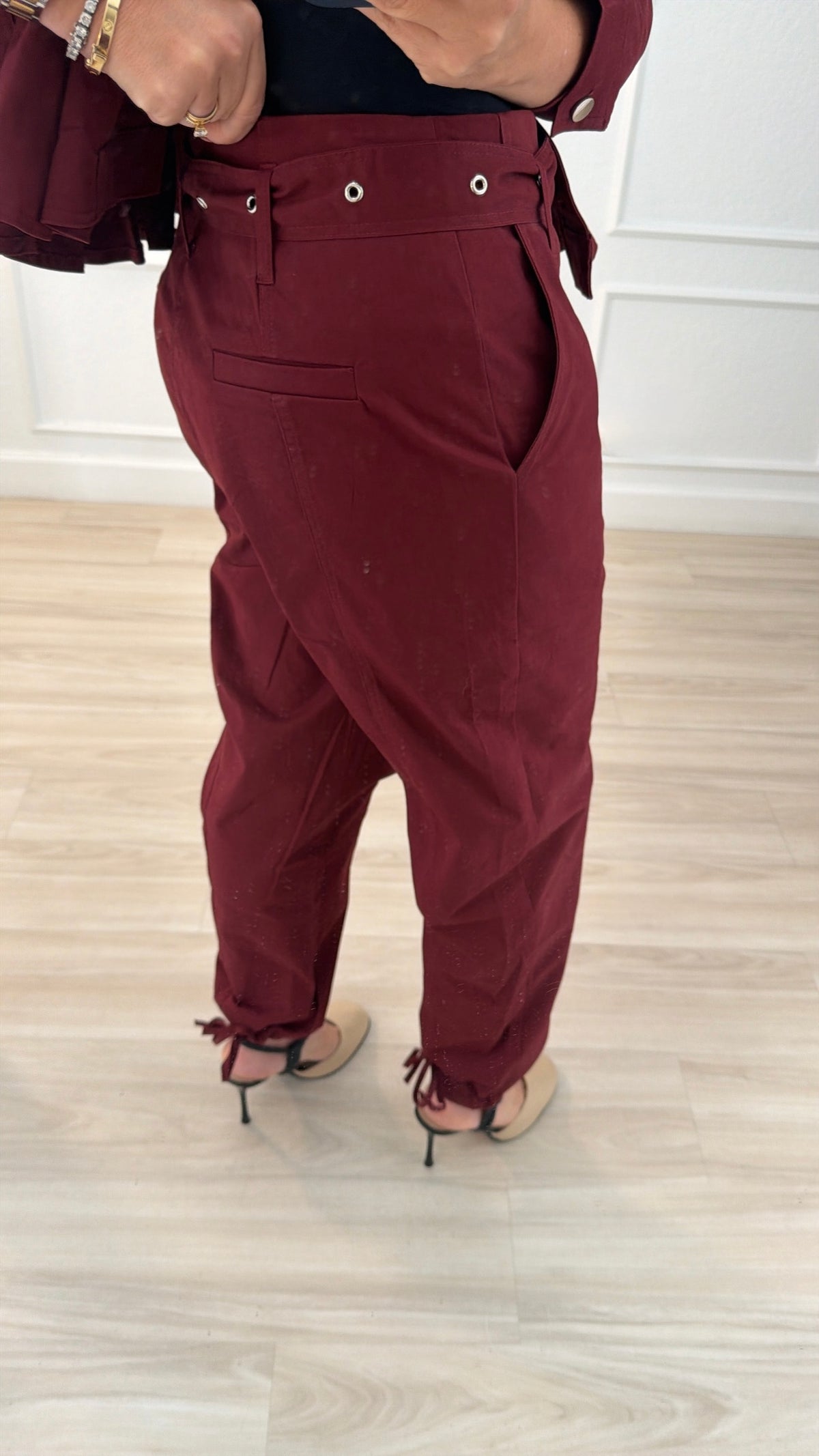 Burgundy set