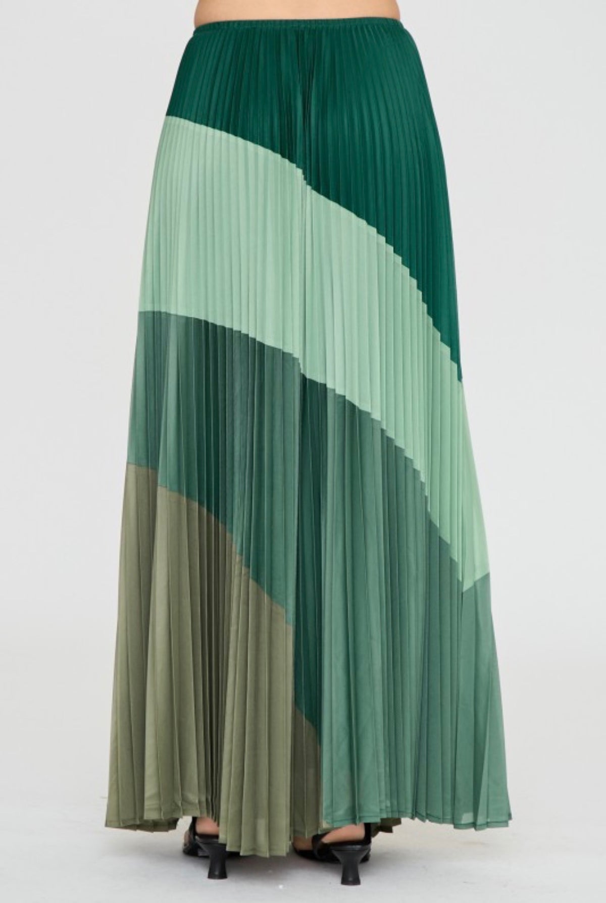 COLOR BLOCK PLEATED MAXI SKIRT