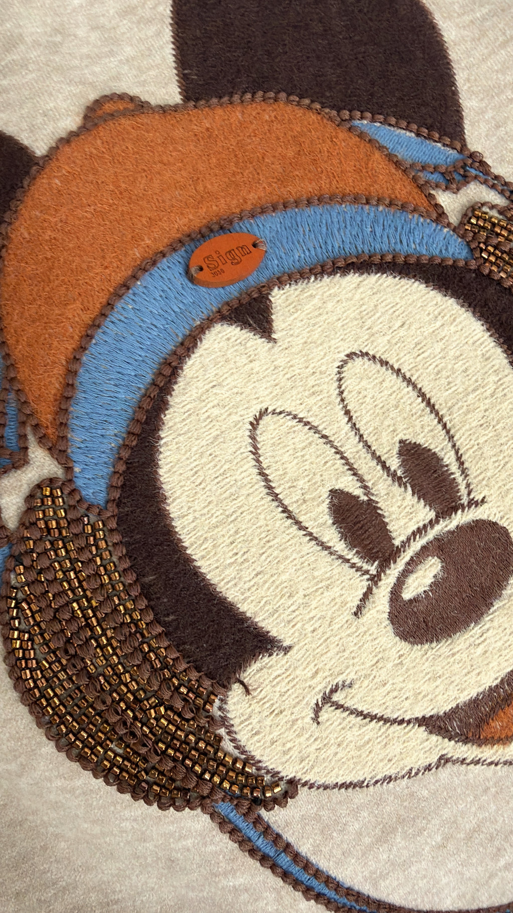 embroidery sweater