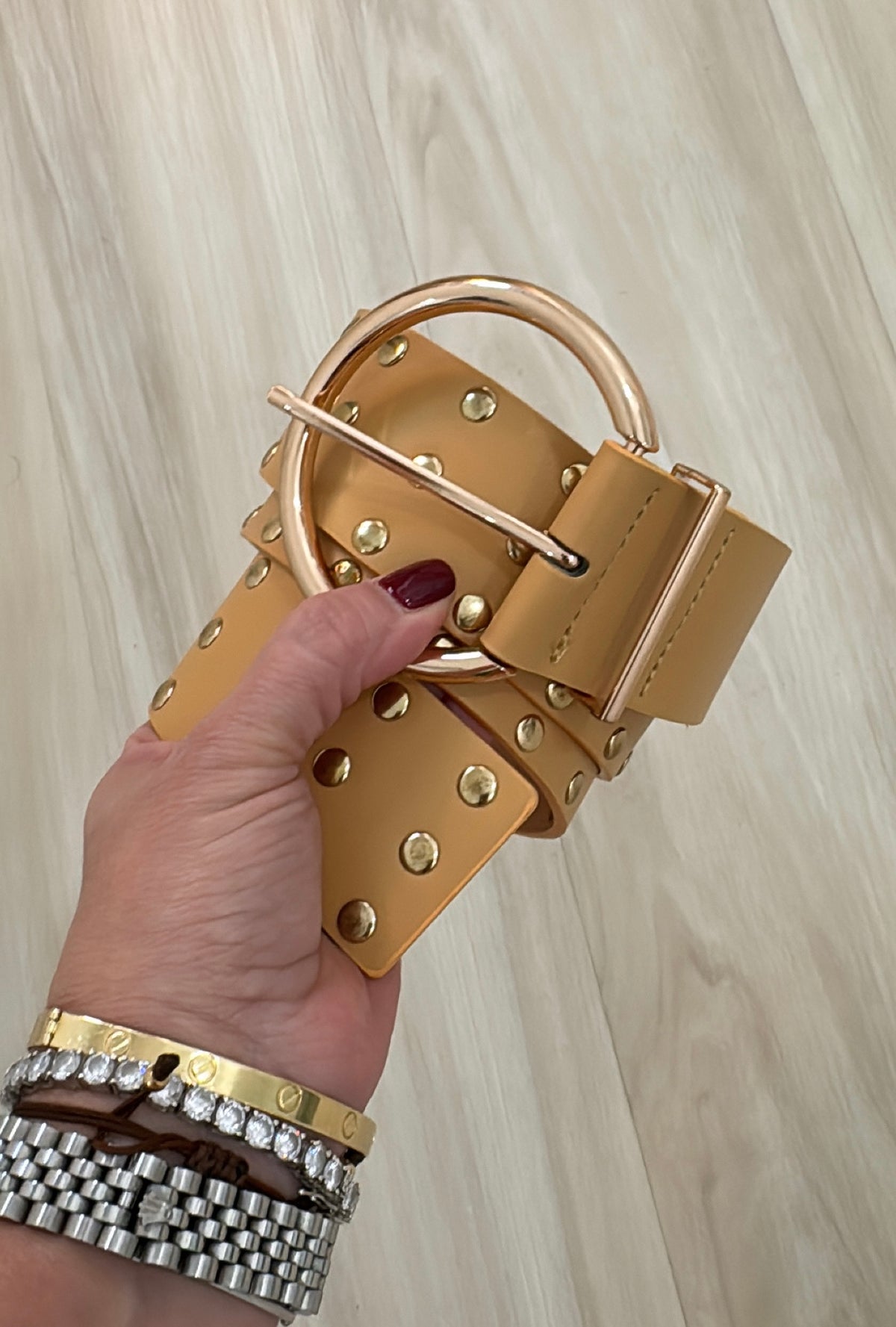 Tachas belt
