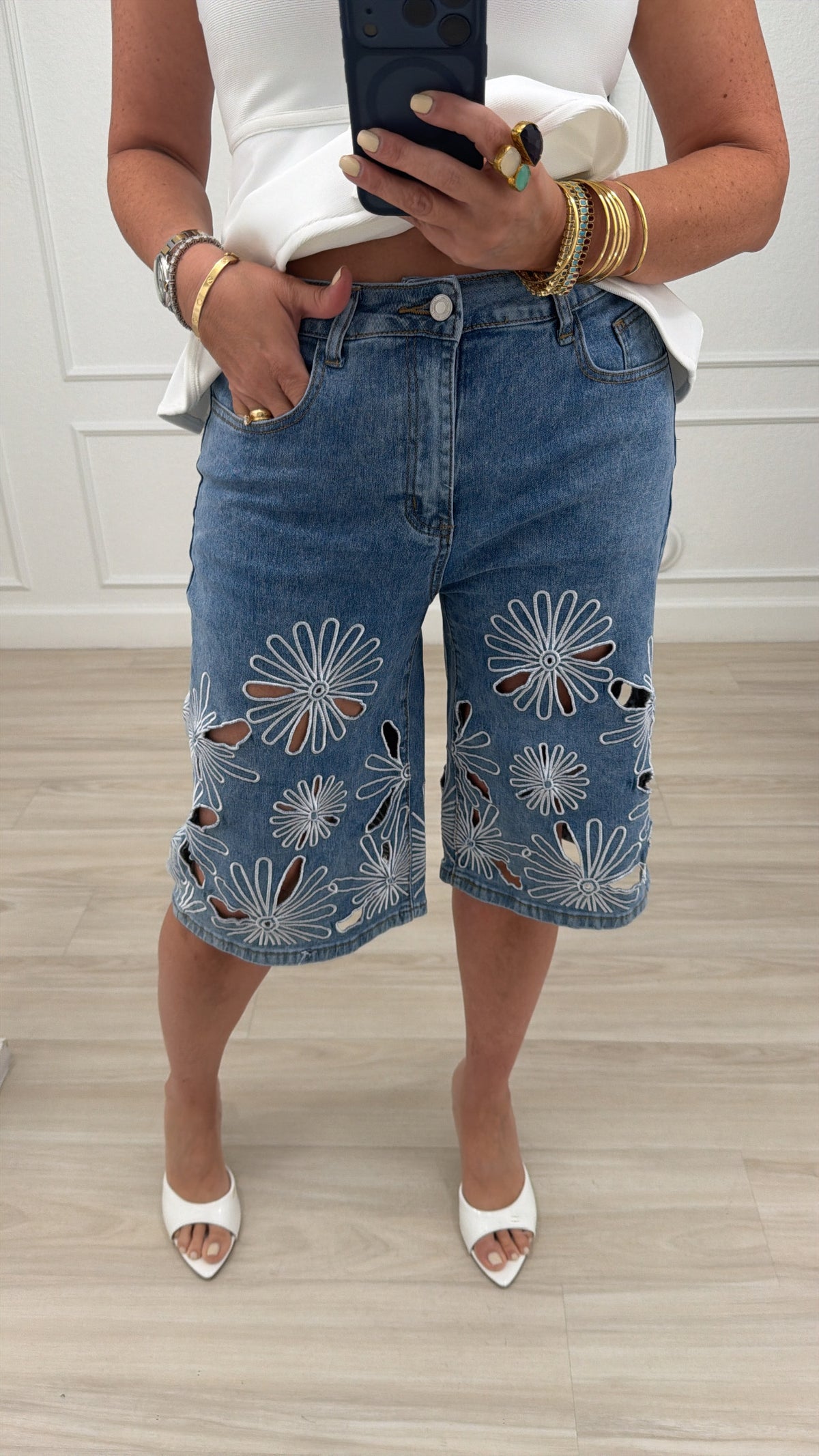embroidery/stretch Bermuda